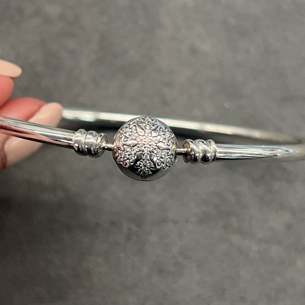 Pandora Snowflake Limited Edition Bangle Bracelet